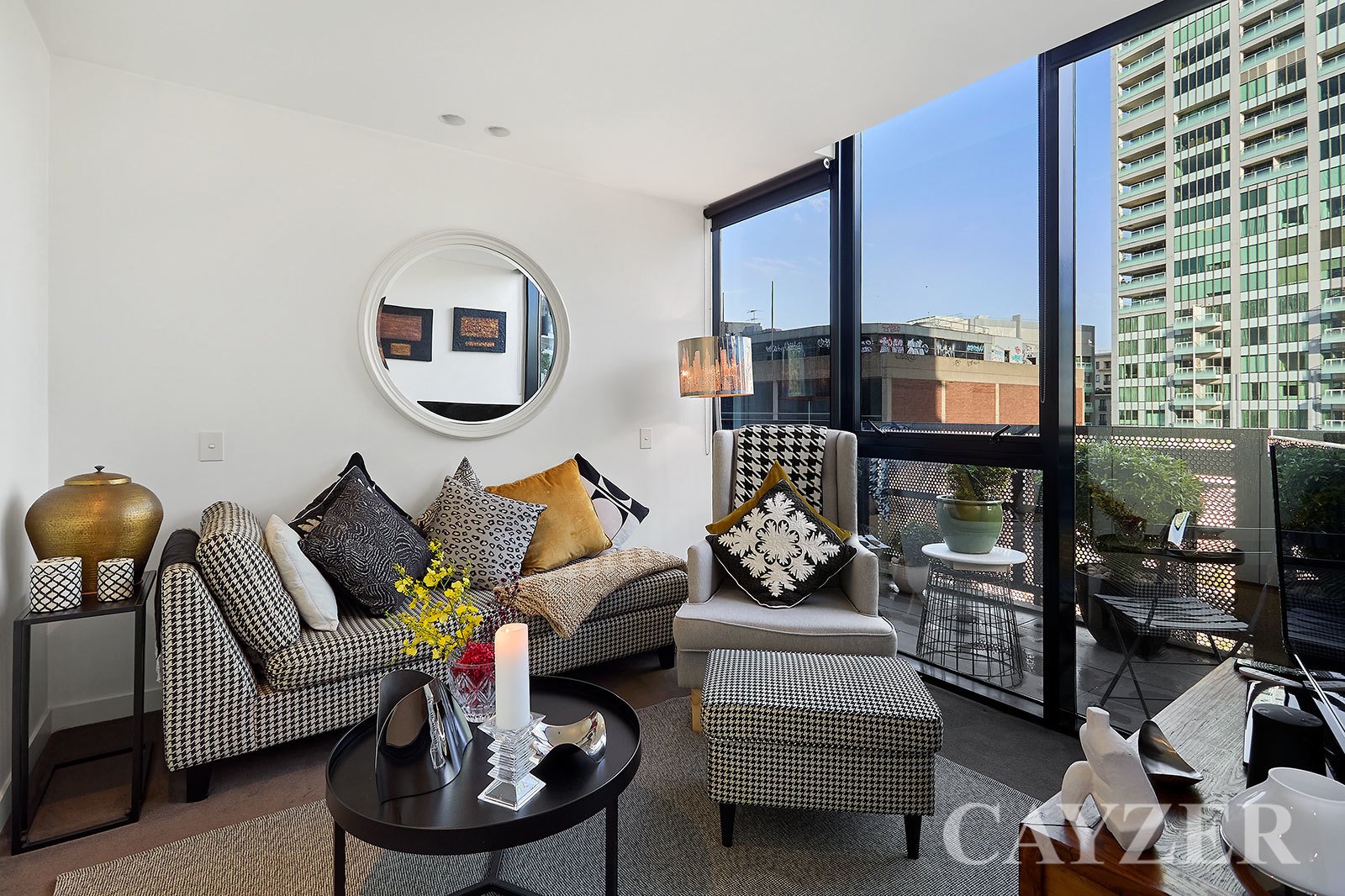 Gallery: 503/18-22 Dorcas Street