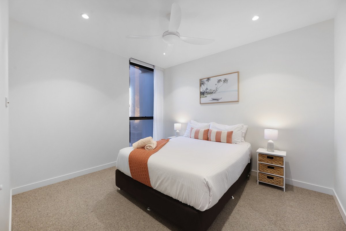 503/4 Seventeenth Avenue Palm Beach 14