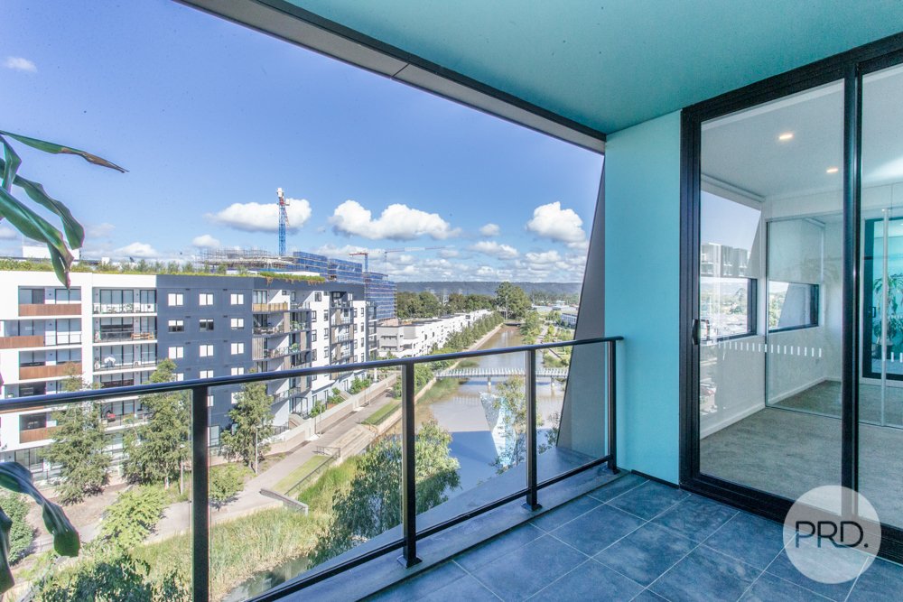 503/60 Lord Sheffield Circuit PENRITH 8