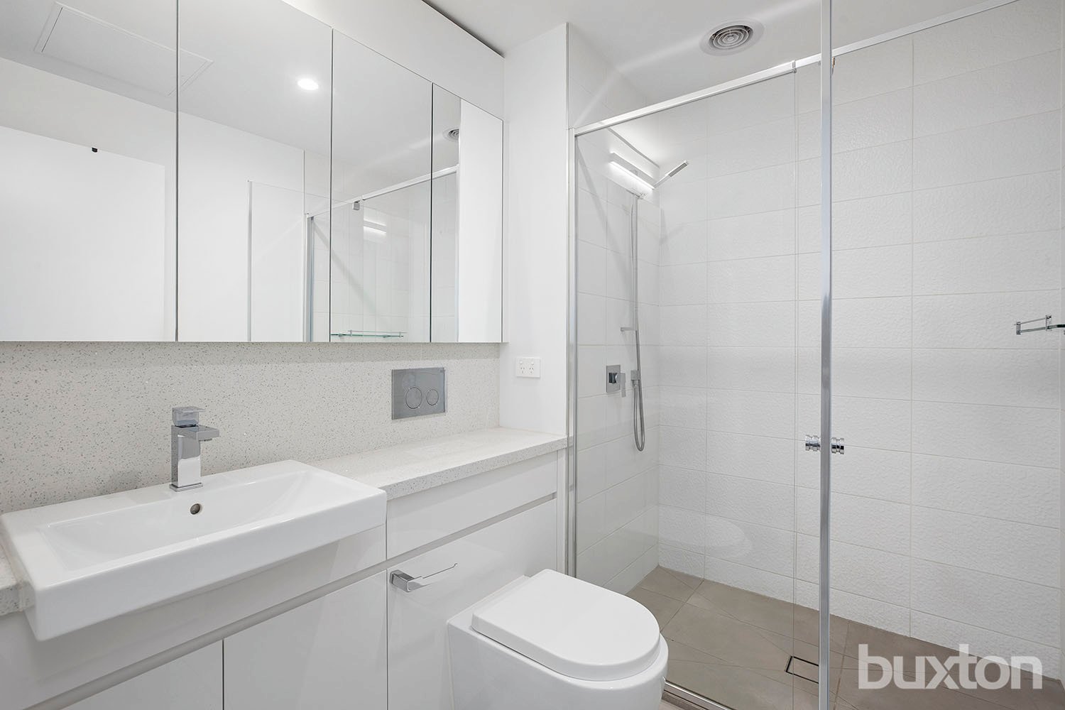 Gallery: 503/70 Batesford Road