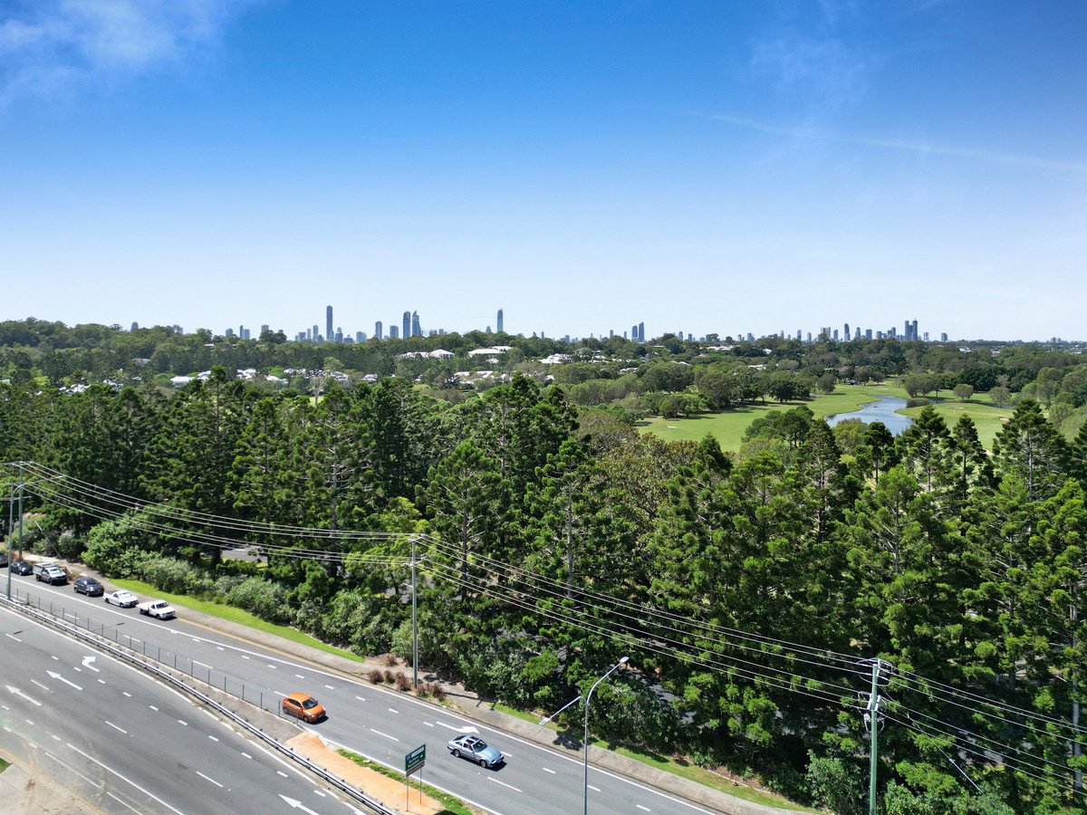 5038/21 Ross Street Benowa 5