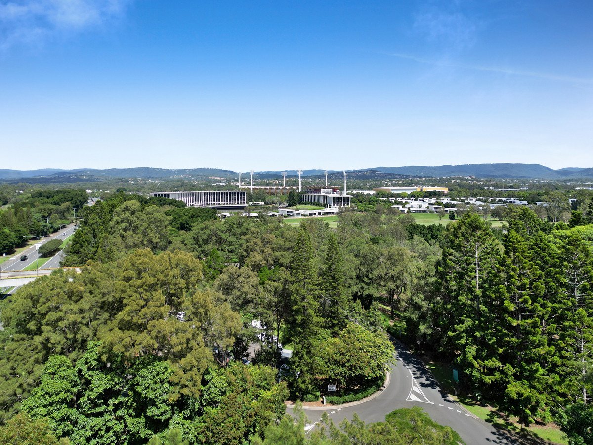 5038/21 Ross Street Benowa 8