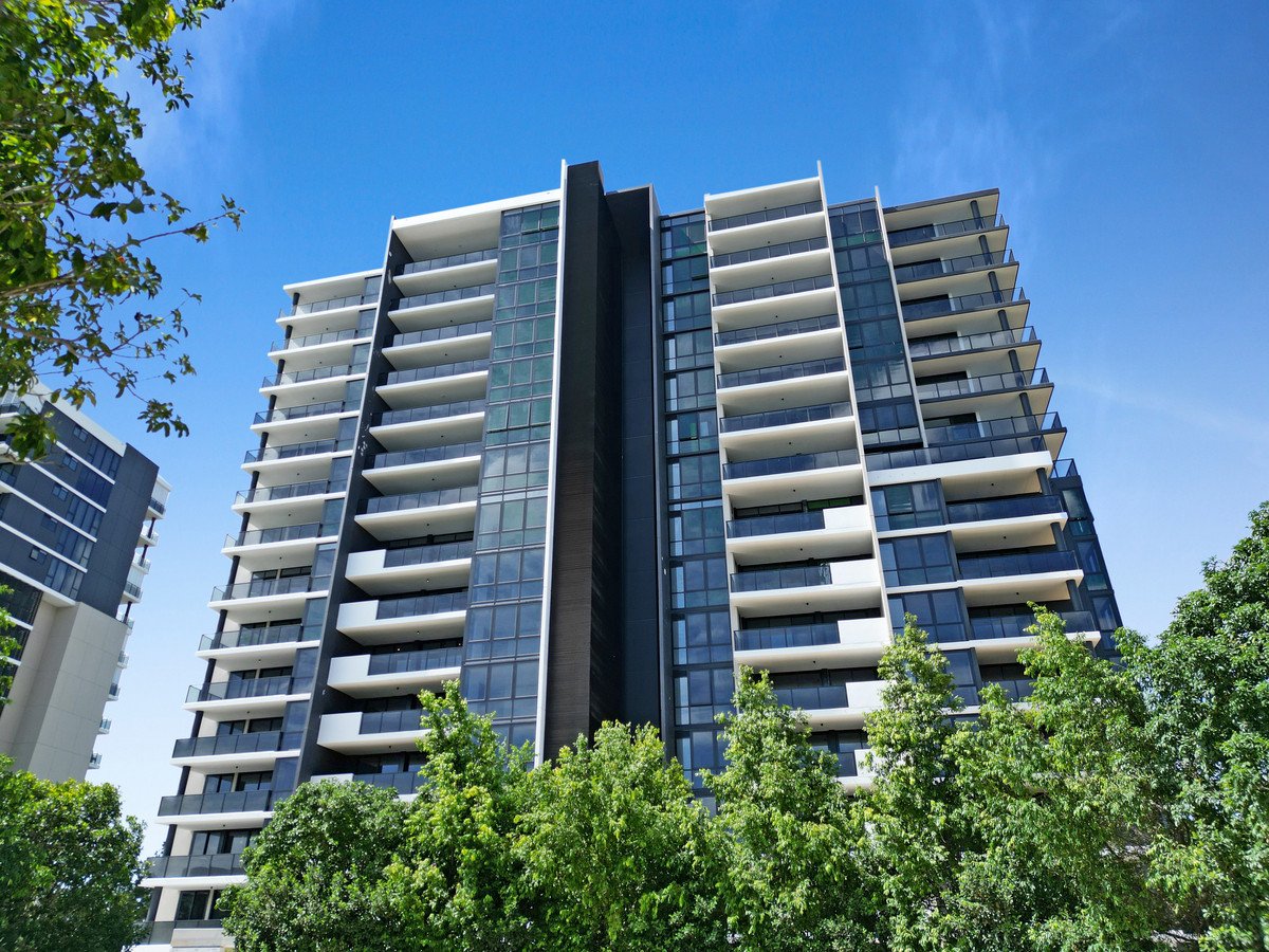 5038/21 Ross Street Benowa 9