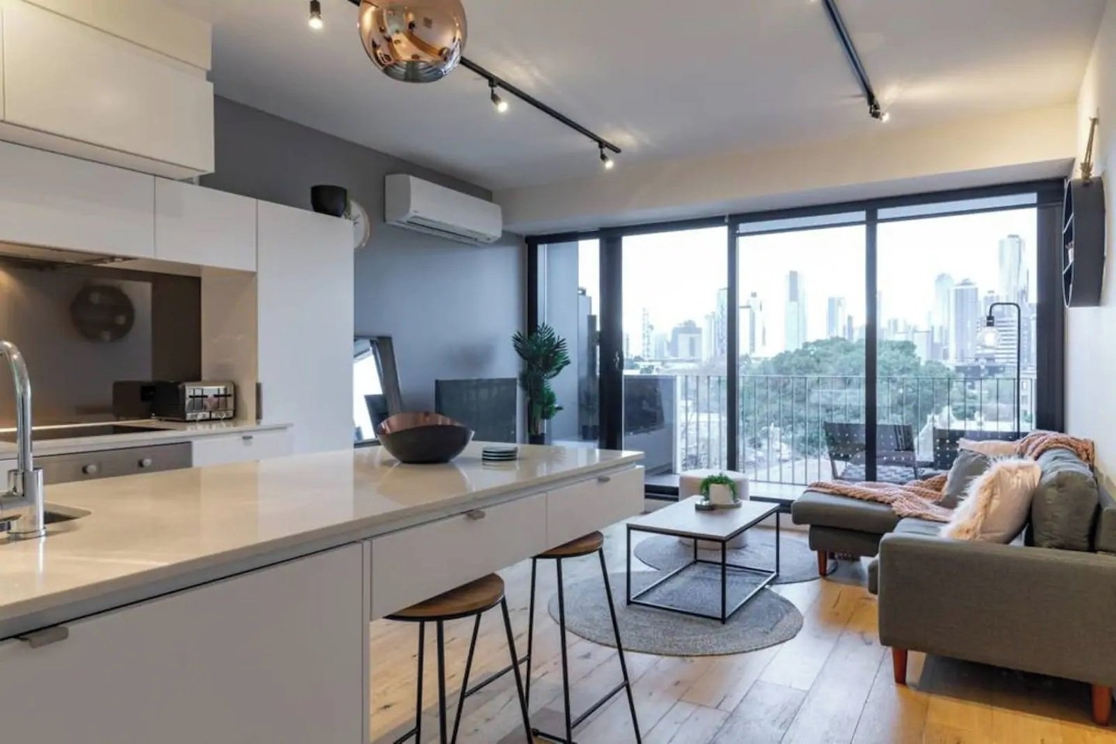 503/99 Palmerston Crescent, South Melbourne, 3205