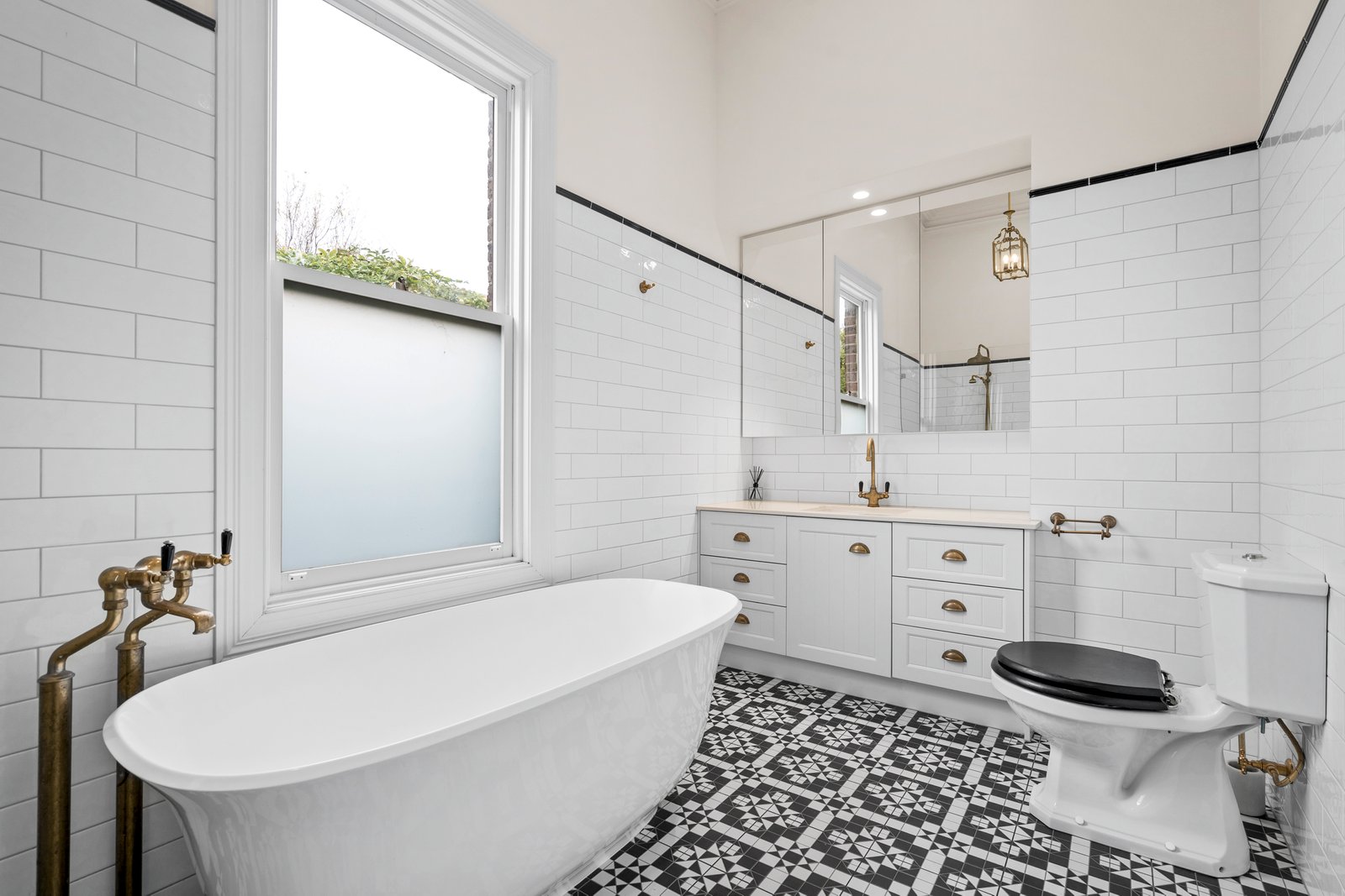 Real Estate and Property in 504 Hawthorn Road, Caulfield South, VIC