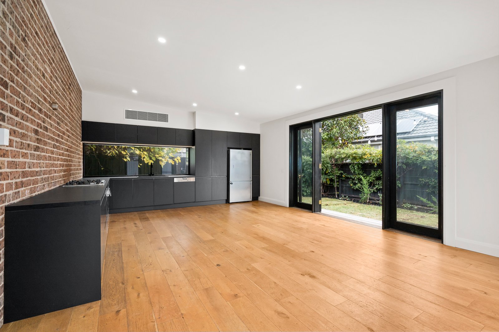 Real Estate and Property in 504 Hawthorn Road, Caulfield South, VIC