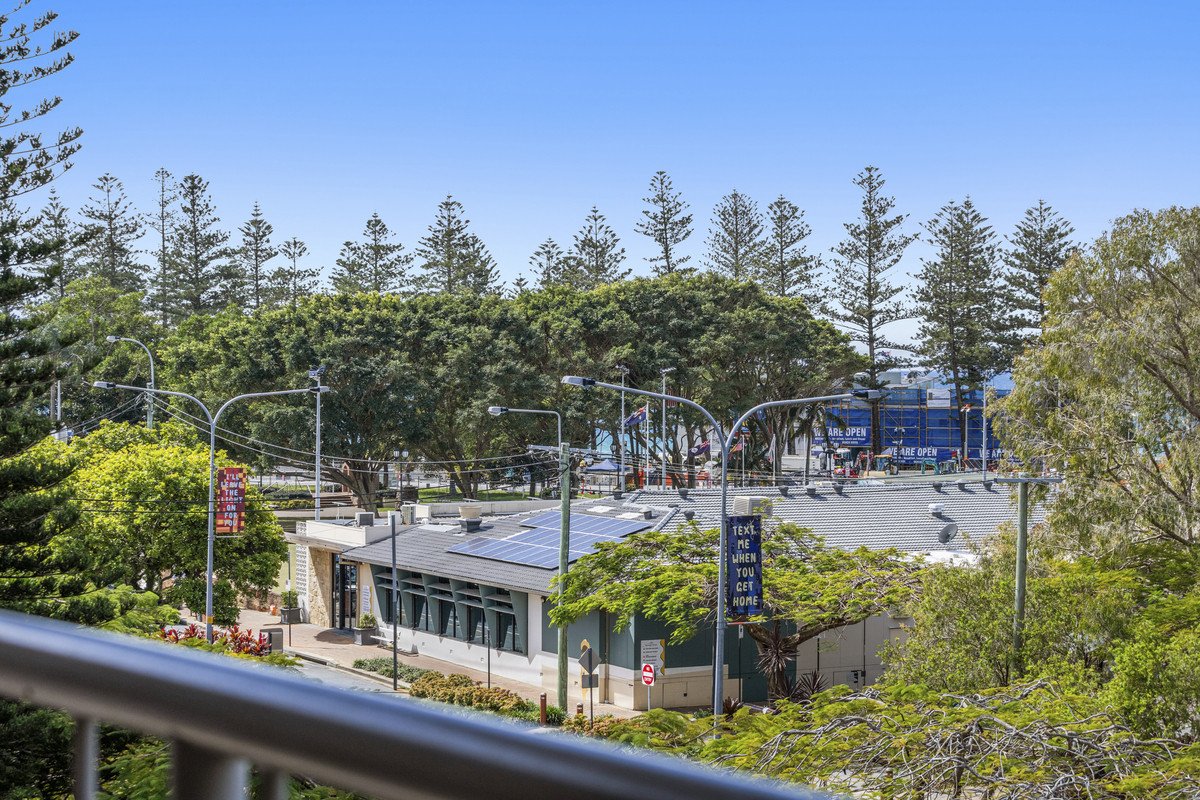 50/4 Park Avenue Burleigh Heads 5