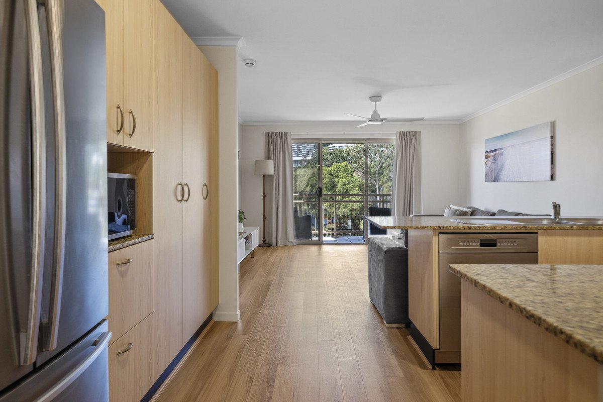 50/4 Park Avenue Burleigh Heads 21