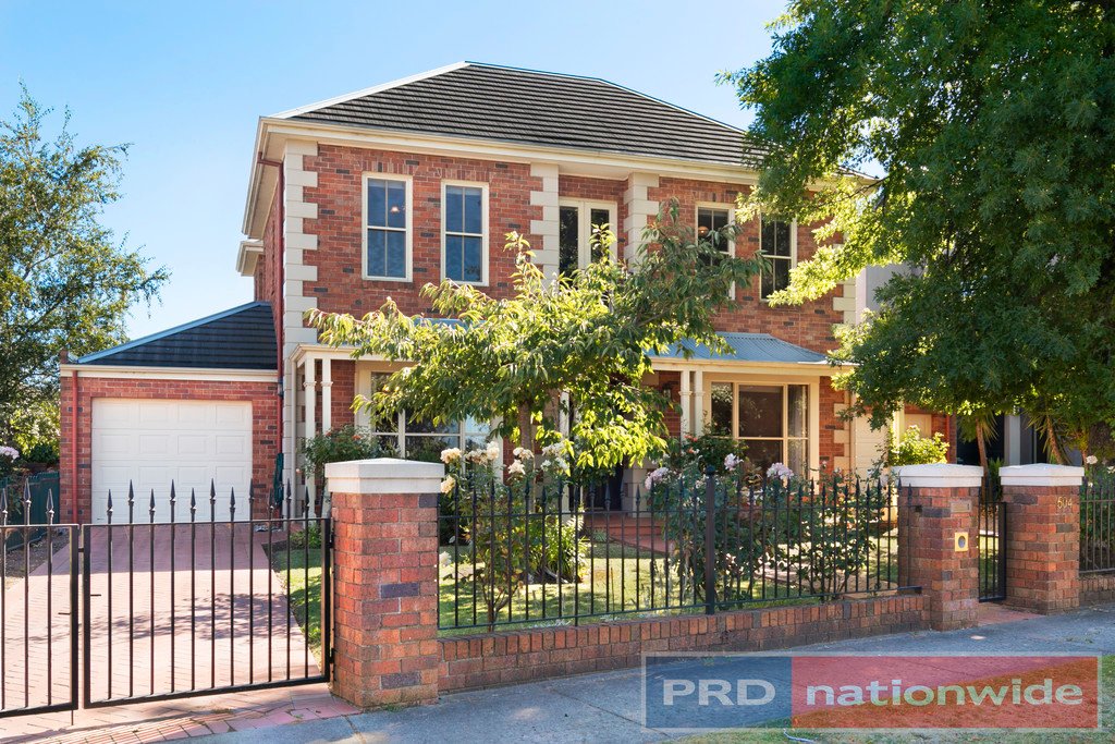 504 Wendouree Parade LAKE WENDOUREE 2