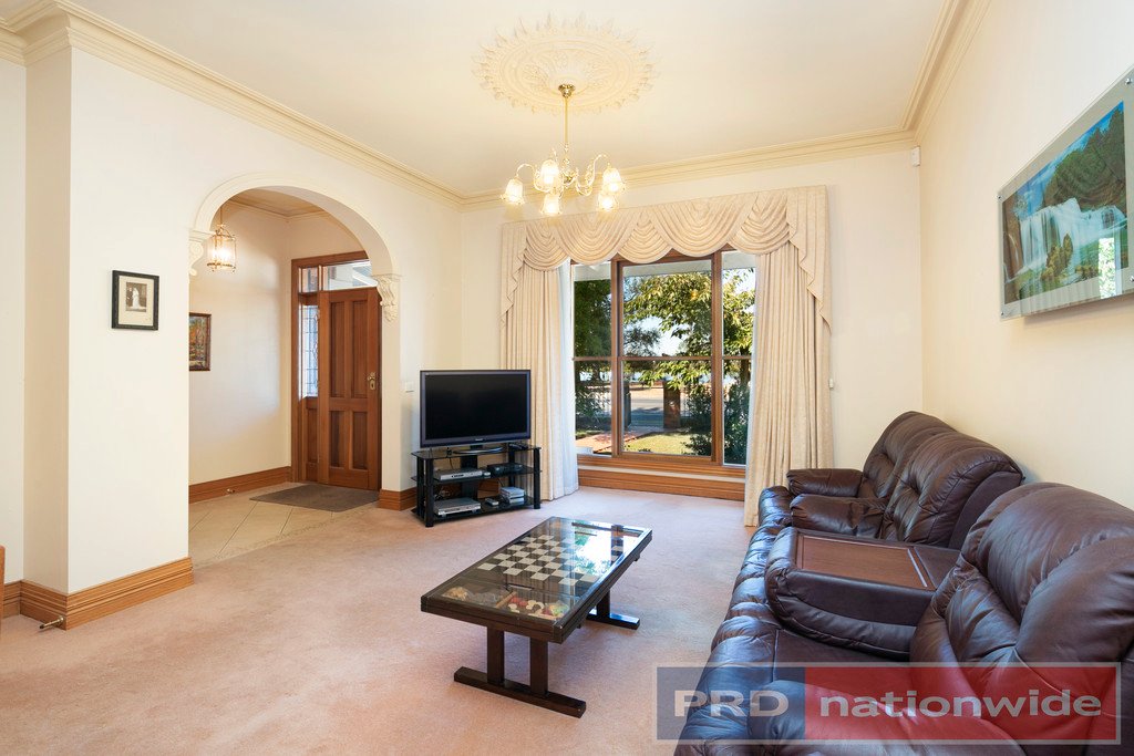 504 Wendouree Parade LAKE WENDOUREE 5