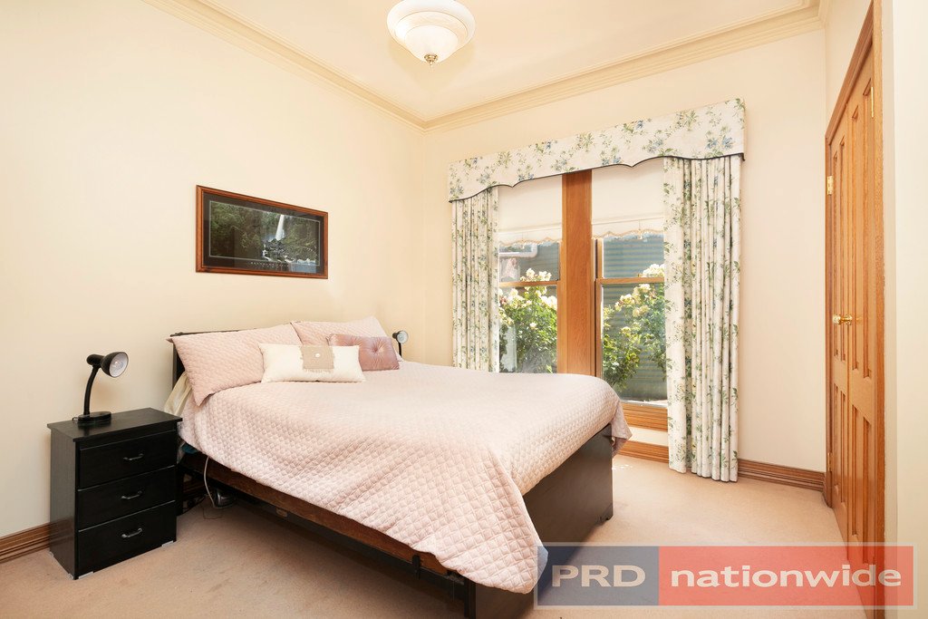504 Wendouree Parade LAKE WENDOUREE 11
