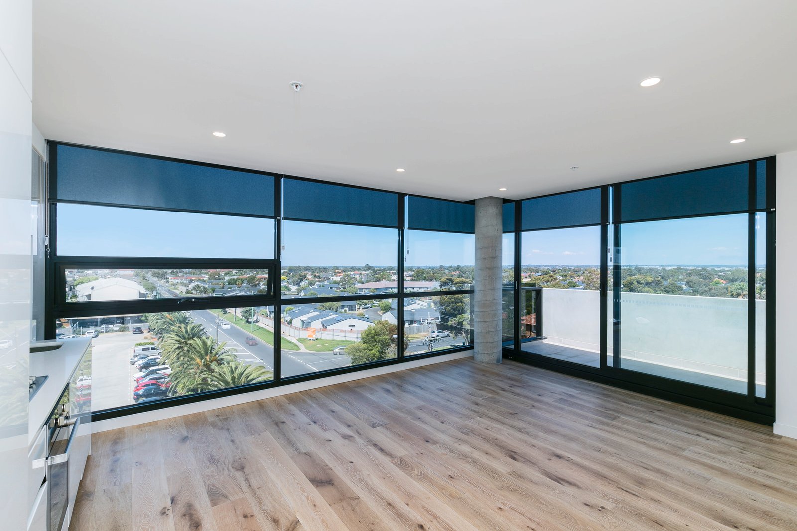 Gallery: 504/107 Mcleod Road
