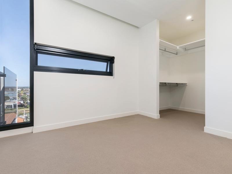Gallery: 504/107 Mcleod Road
