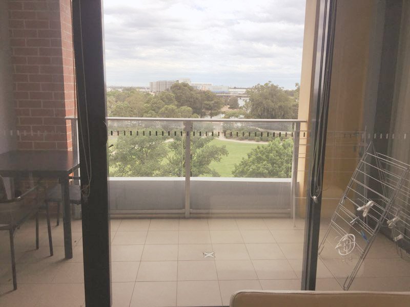 504 12 Brodie Spark Drive WOLLI CREEK NSW 2205