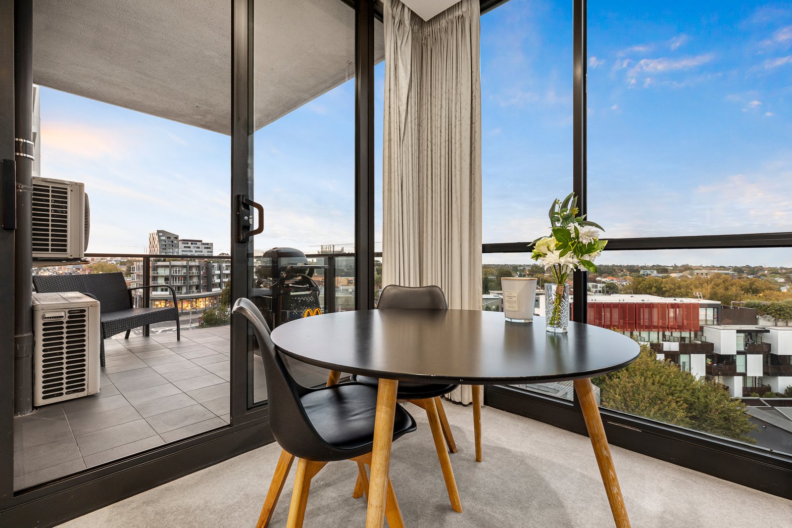 Gallery: 504/18 McCombie Street