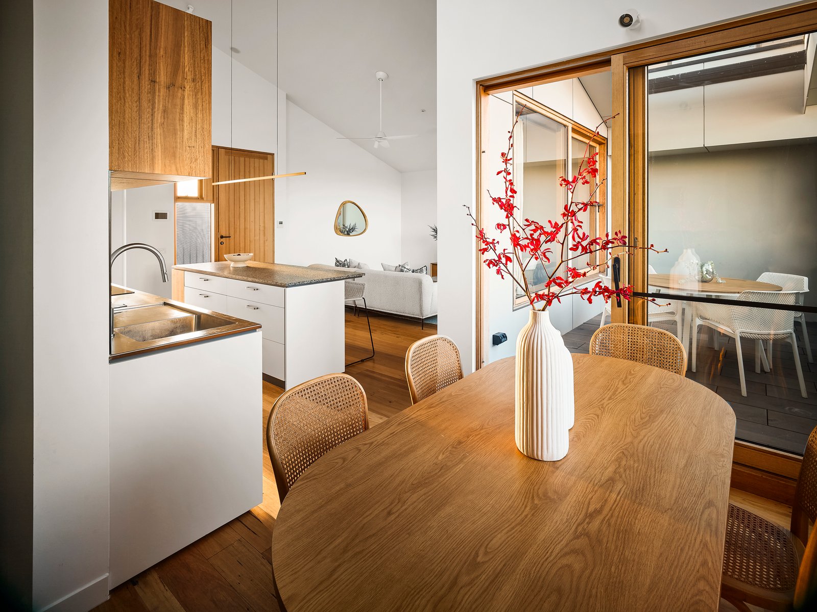 Gallery: 504/201 Ferrars Street