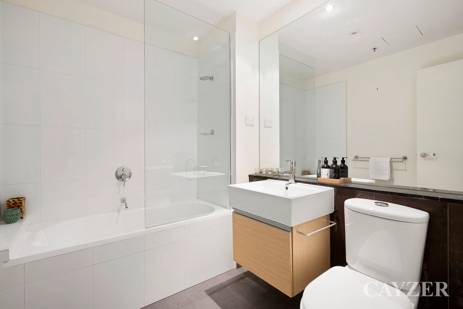 Gallery: 504/216 Rouse Street
