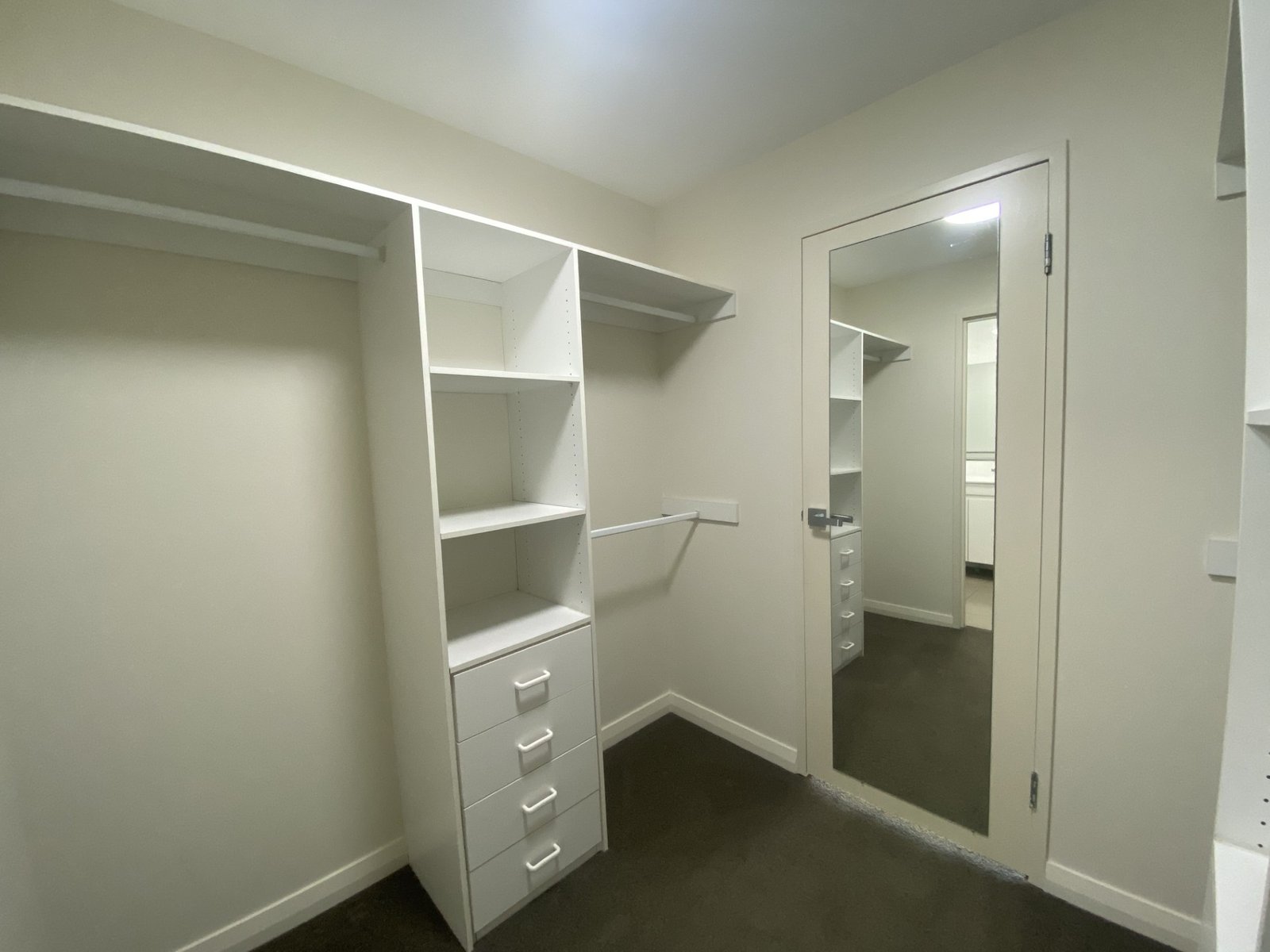 504/300 Macquarie Street LIVERPOOL 8