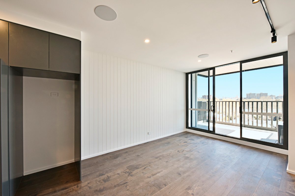 Gallery: 504/466 Smith Street