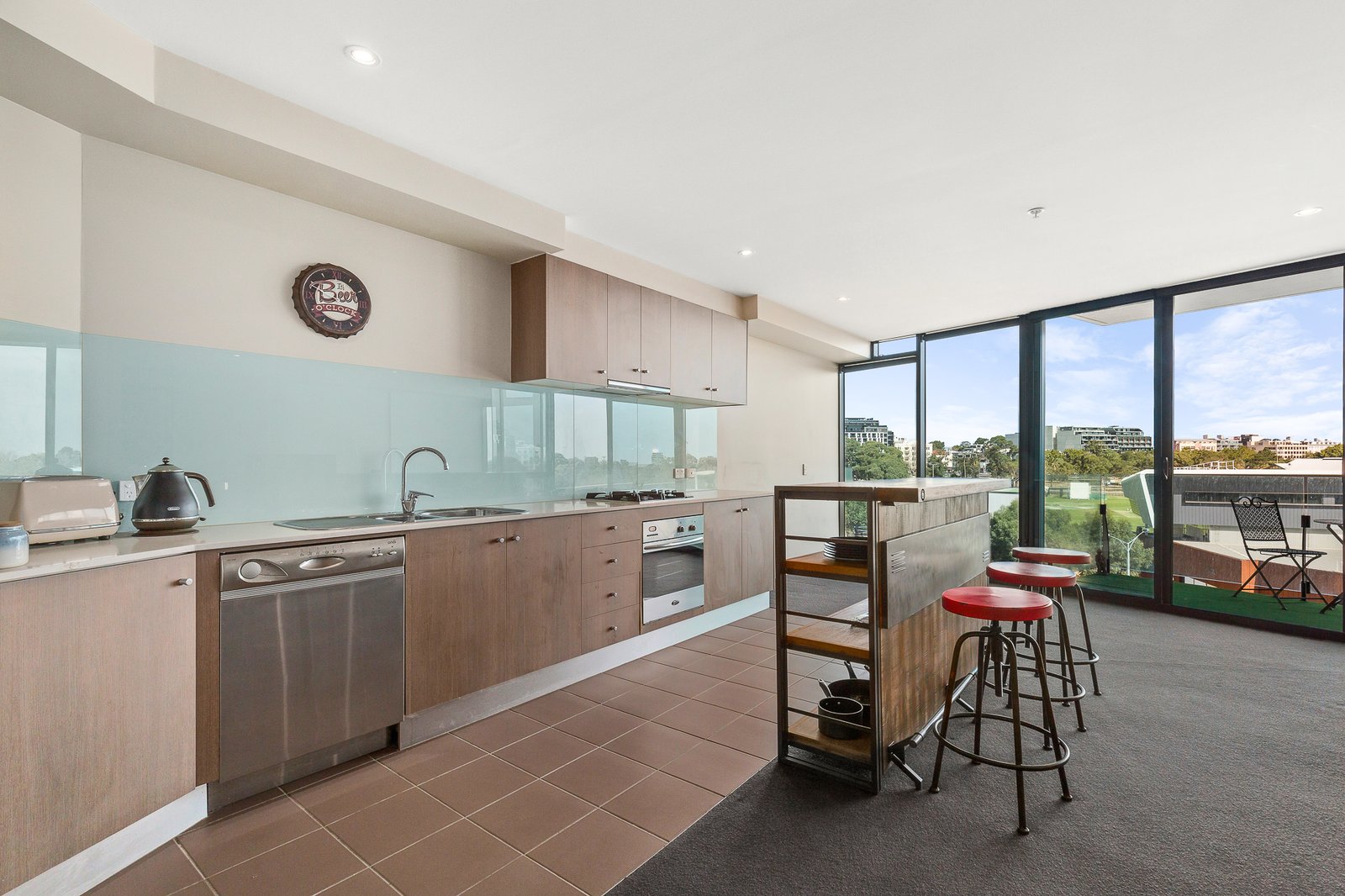 Gallery: 504/83 Queens Road
