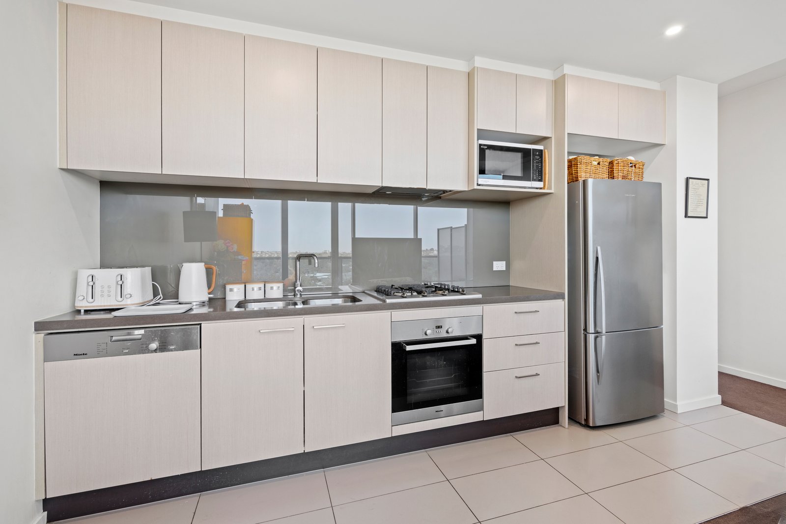 Gallery: 505/1101 Toorak Road
