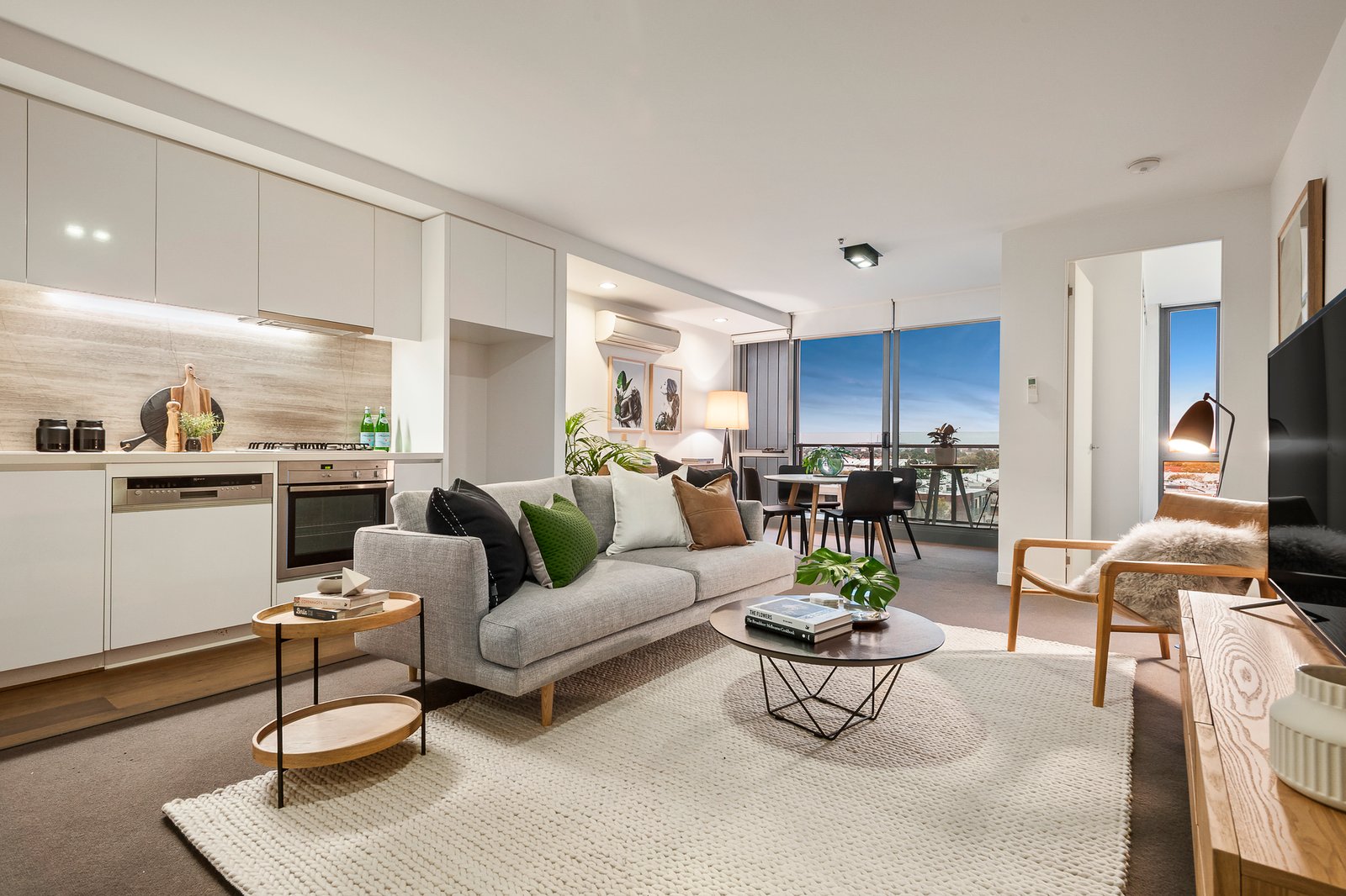 Gallery: 505/115 Nott Street