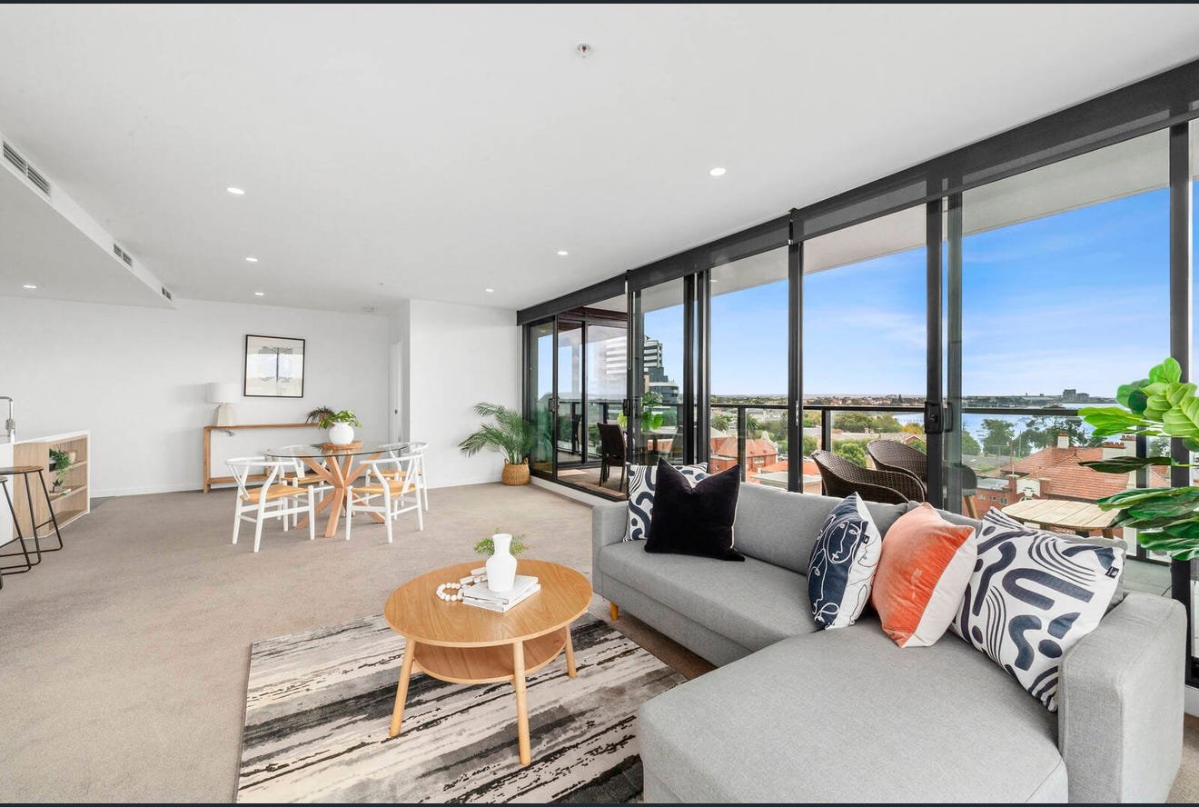 Gallery: 505/18 Cavendish Street