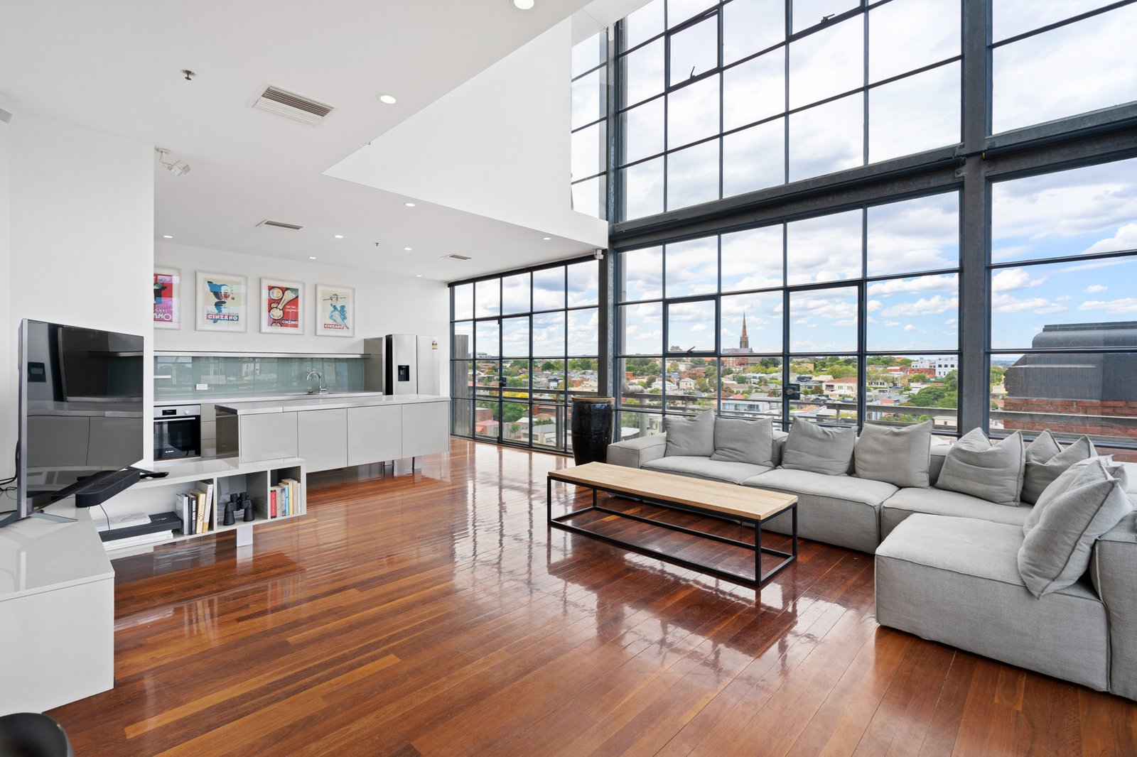 Gallery: 505/28 Tanner Street