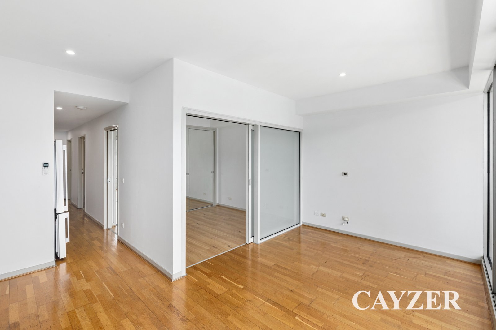 Gallery: 505/54 Nott Street