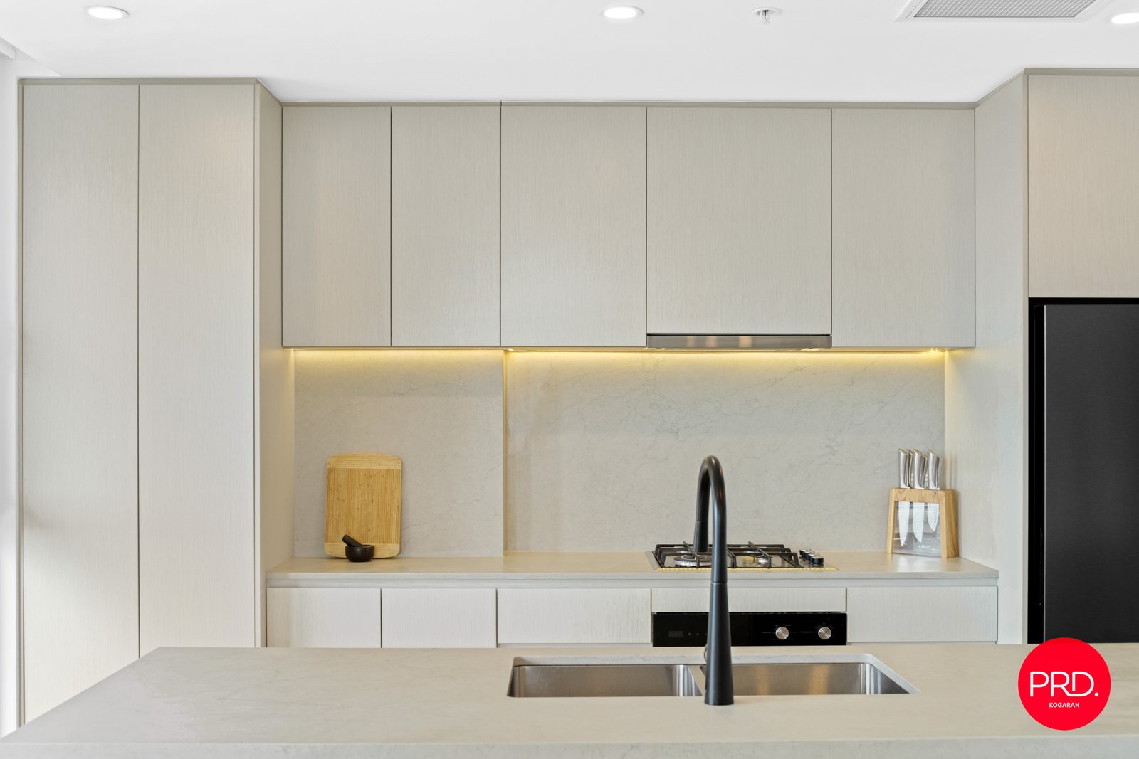 505/80 Regent Street KOGARAH 10