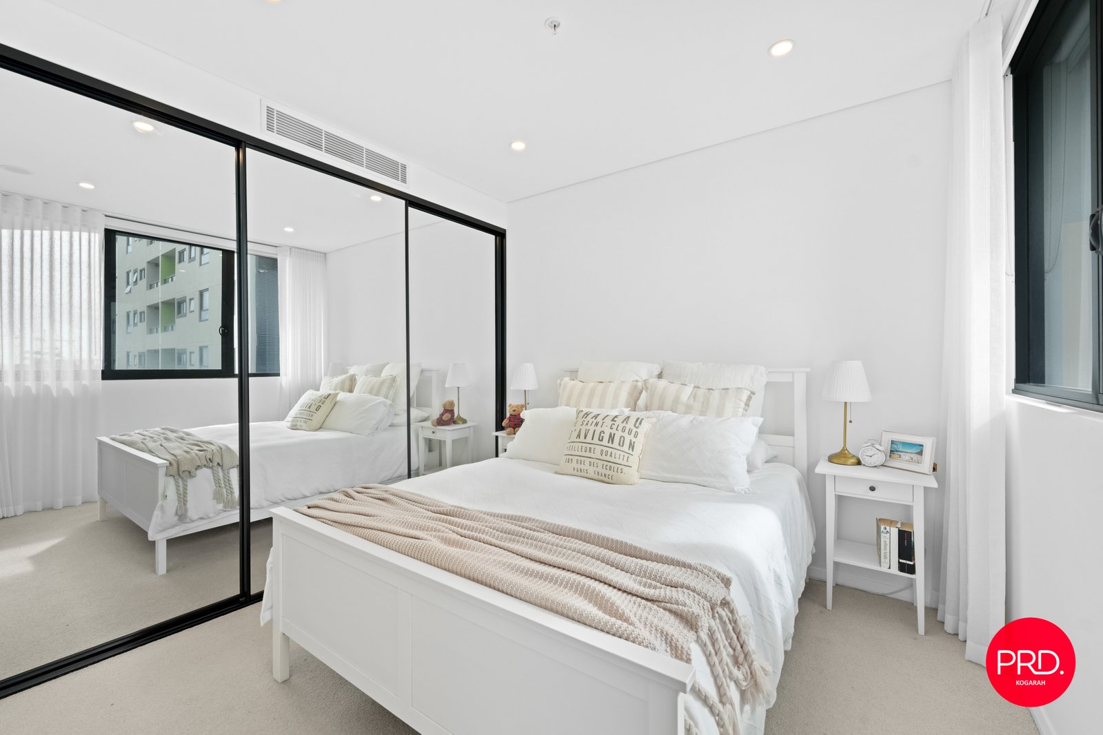 505/80 Regent Street KOGARAH 16