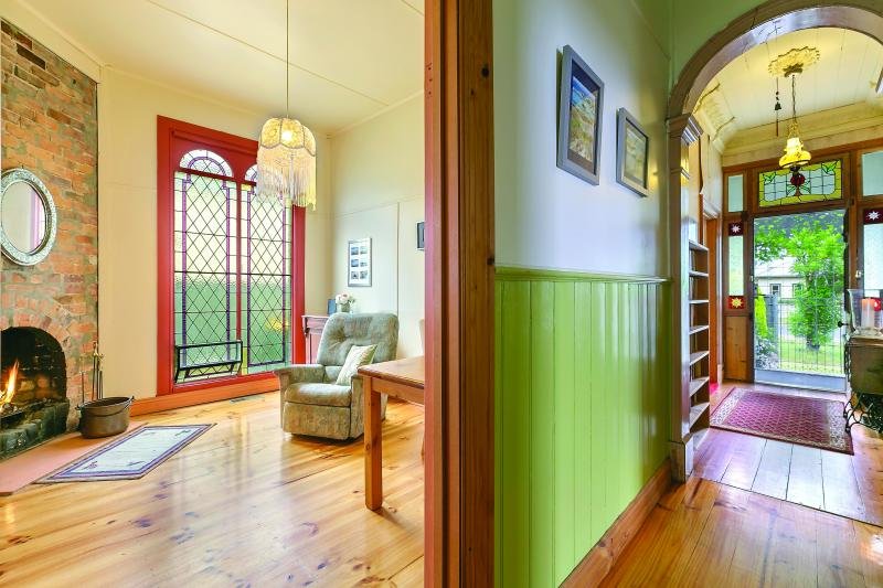 Gallery: 506 Howard Street