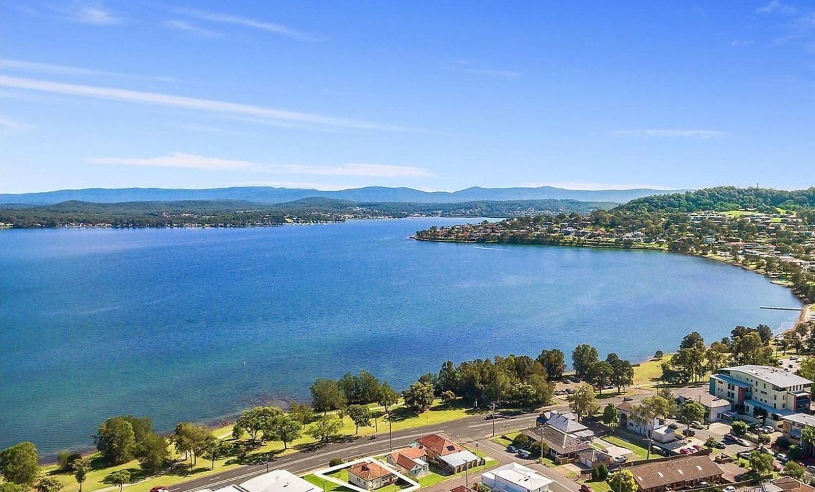 506 The Esplanade, WARNERS BAY NSW 2282