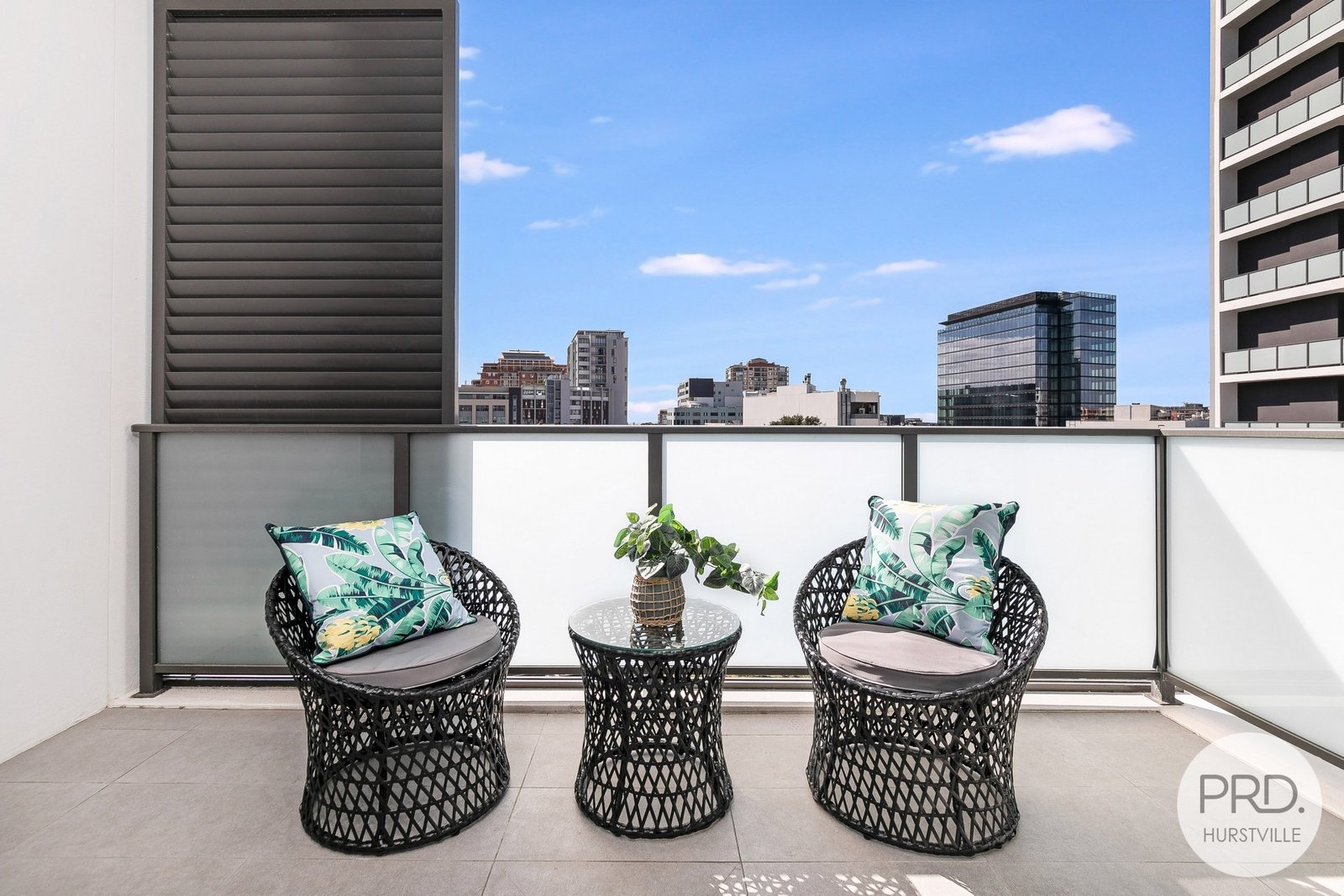 506/20 Woniora Road HURSTVILLE 6