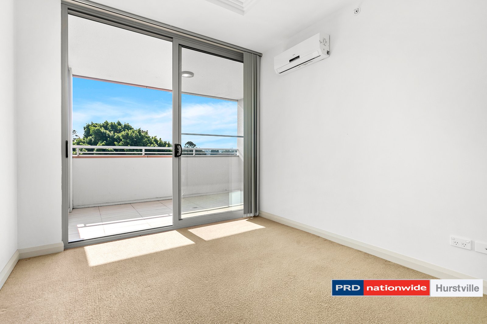 506/23 Station St  KOGARAH 4