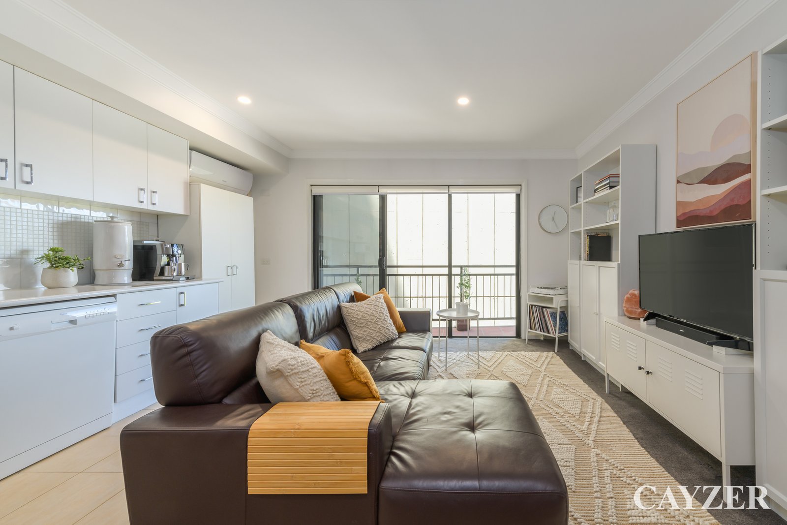 Gallery: 506/67-71 Stead Street