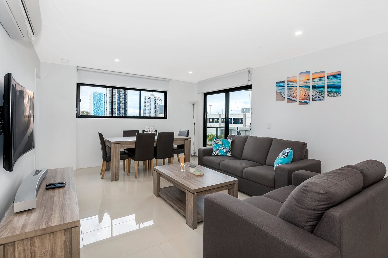 506/9 Hooker Blvd  BROADBEACH WATERS 8