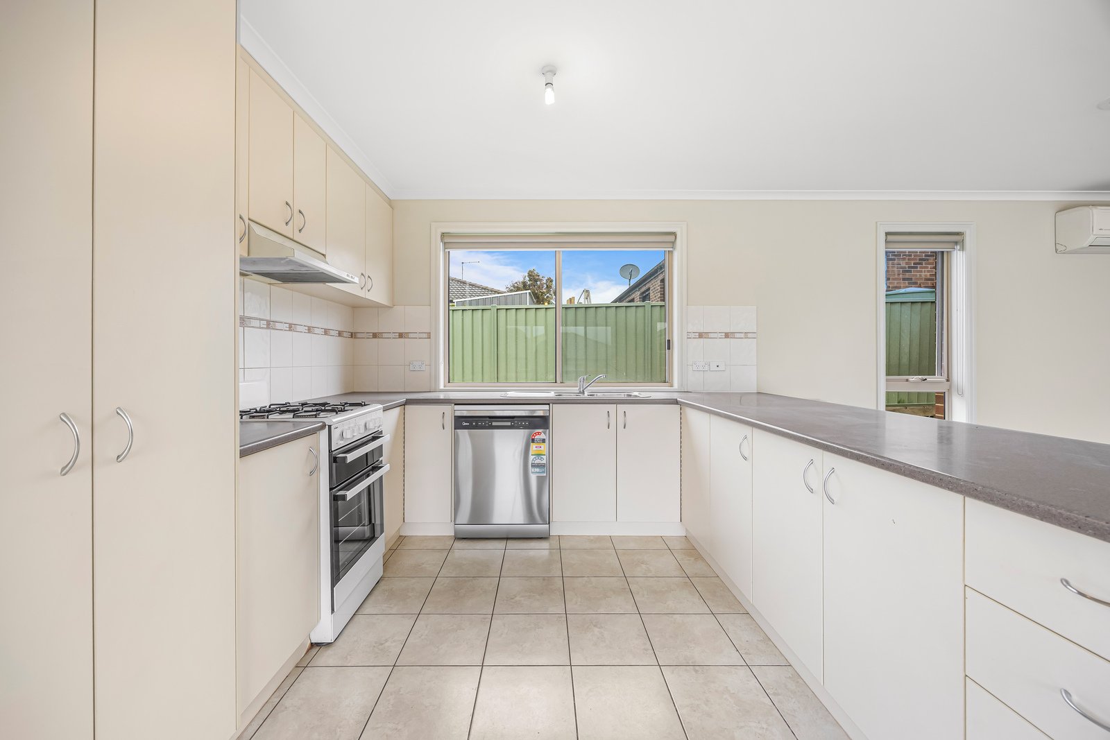 Gallery: 507 Rodier Street