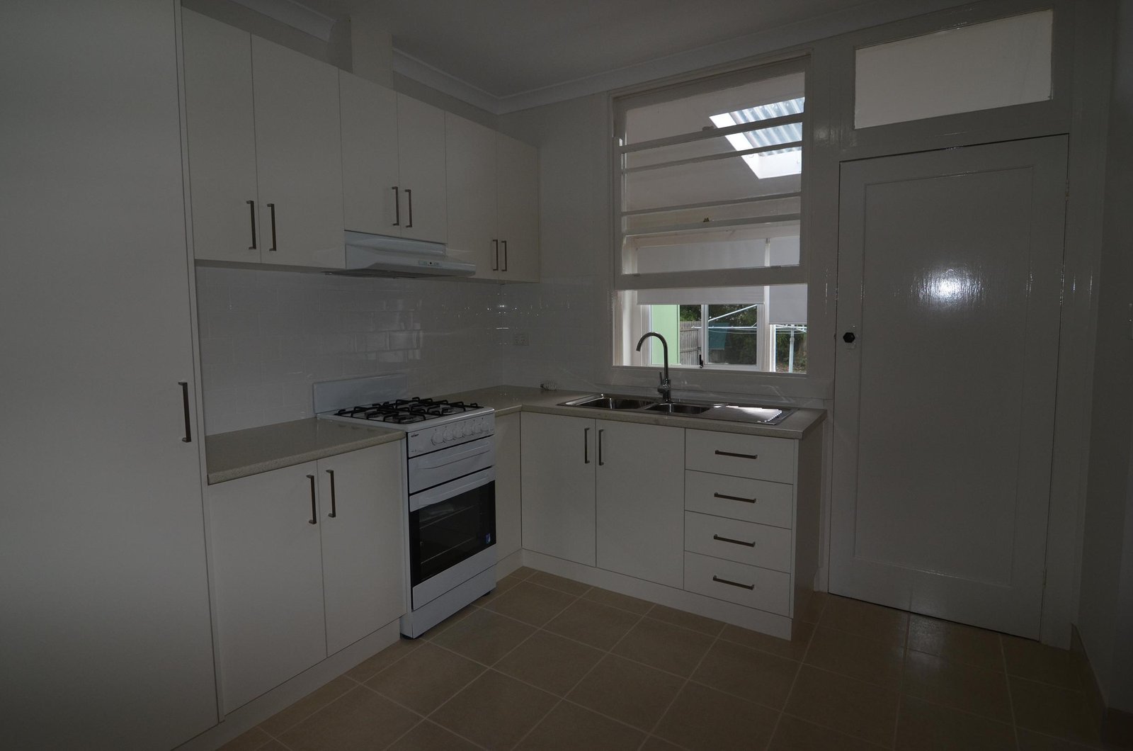 Gallery: 507 Thompson Road