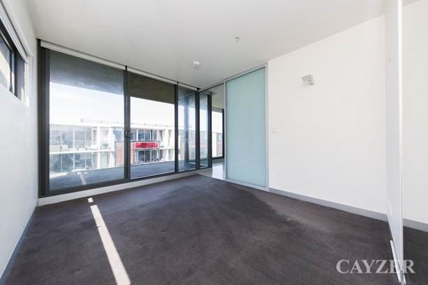 Gallery: 507/1 Danks Street
