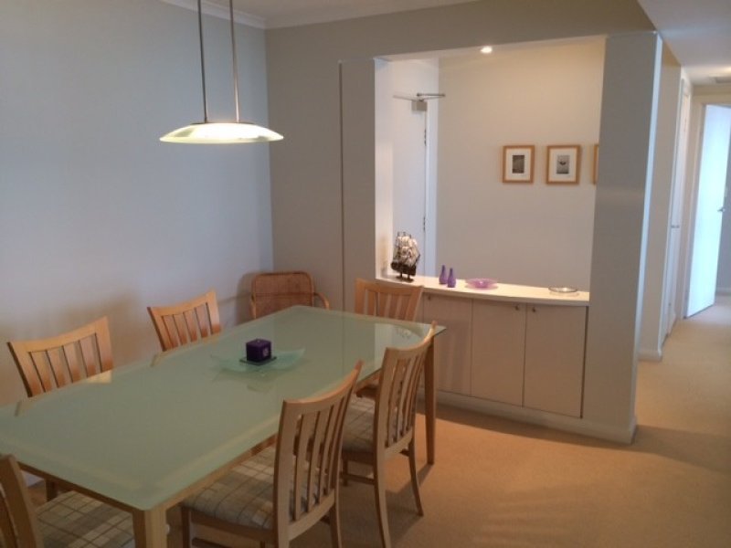 Gallery: 507/115 Beach Street