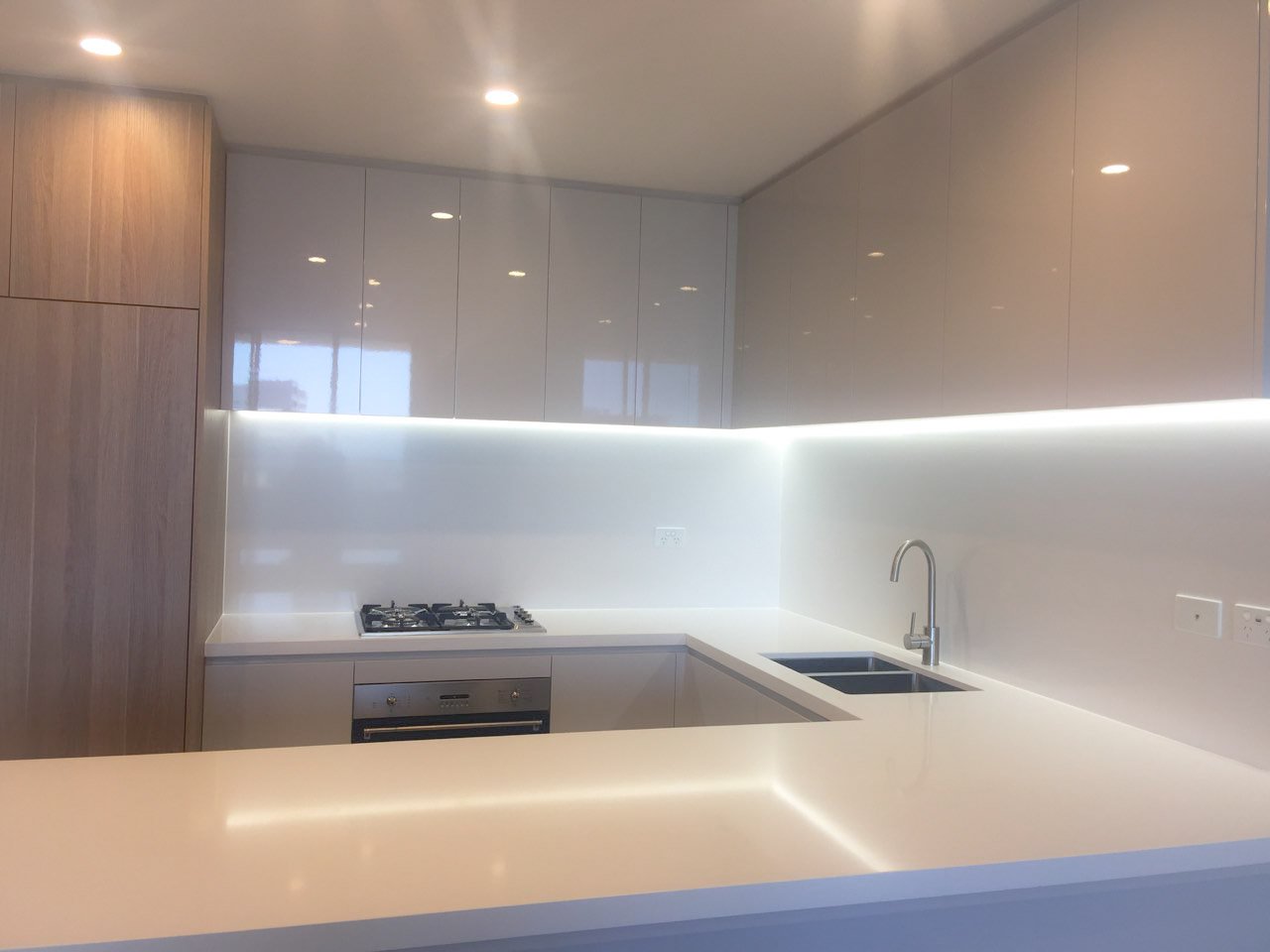 507/12 Woniora Road HURSTVILLE 4