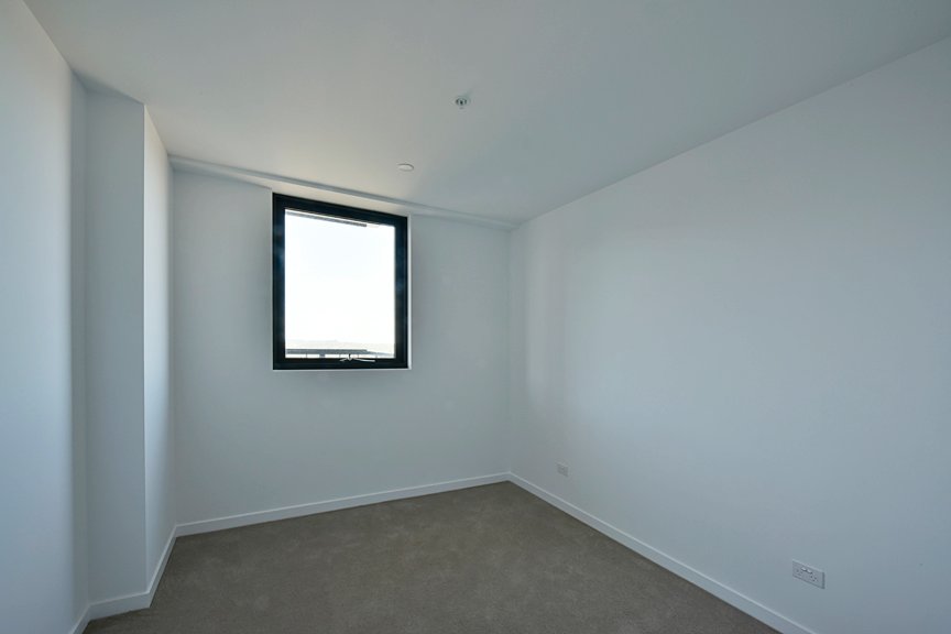 Gallery: 507/5 Sovereign Point Court