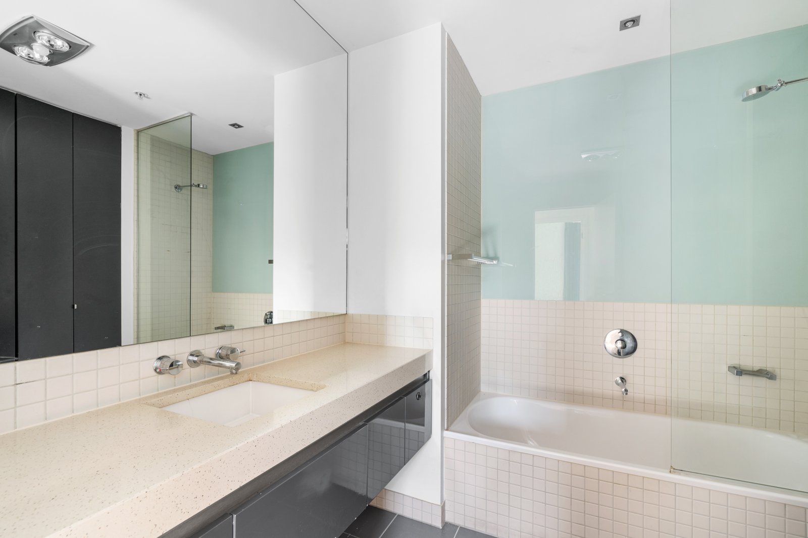 Gallery: 507/93 Dow Street