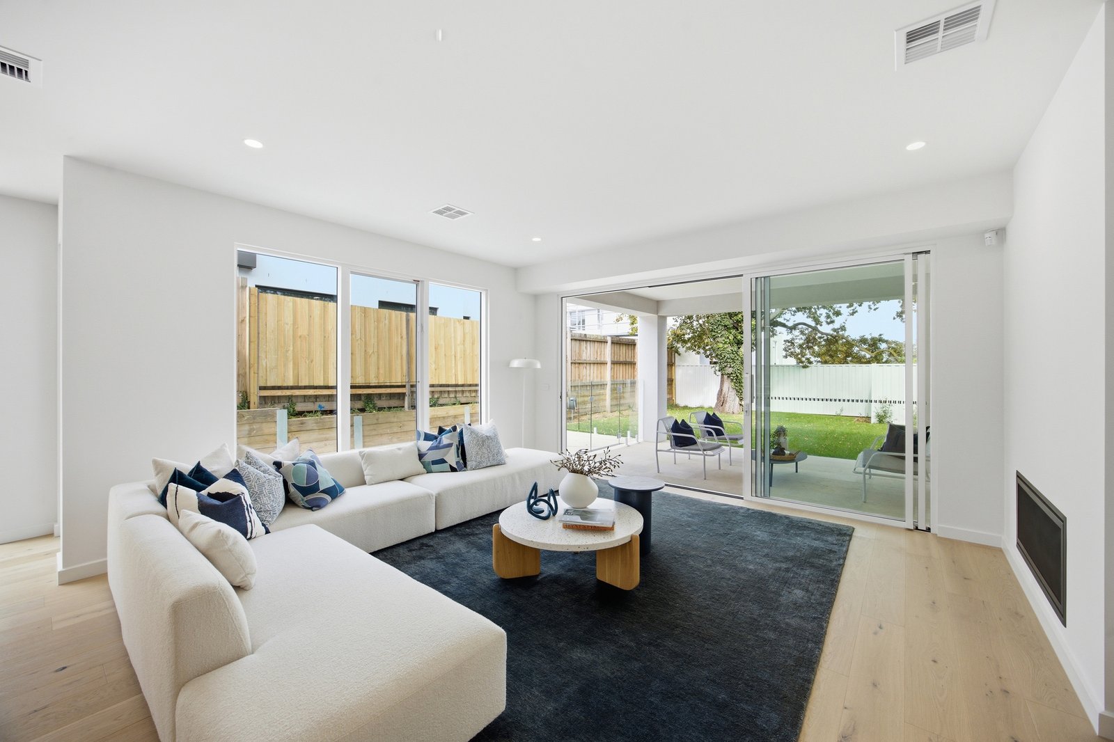 Gallery: 507b Balcombe Road