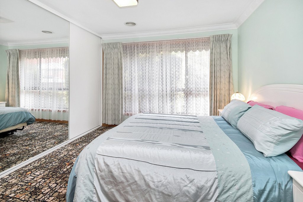 508 Gillies Street North WENDOUREE 2