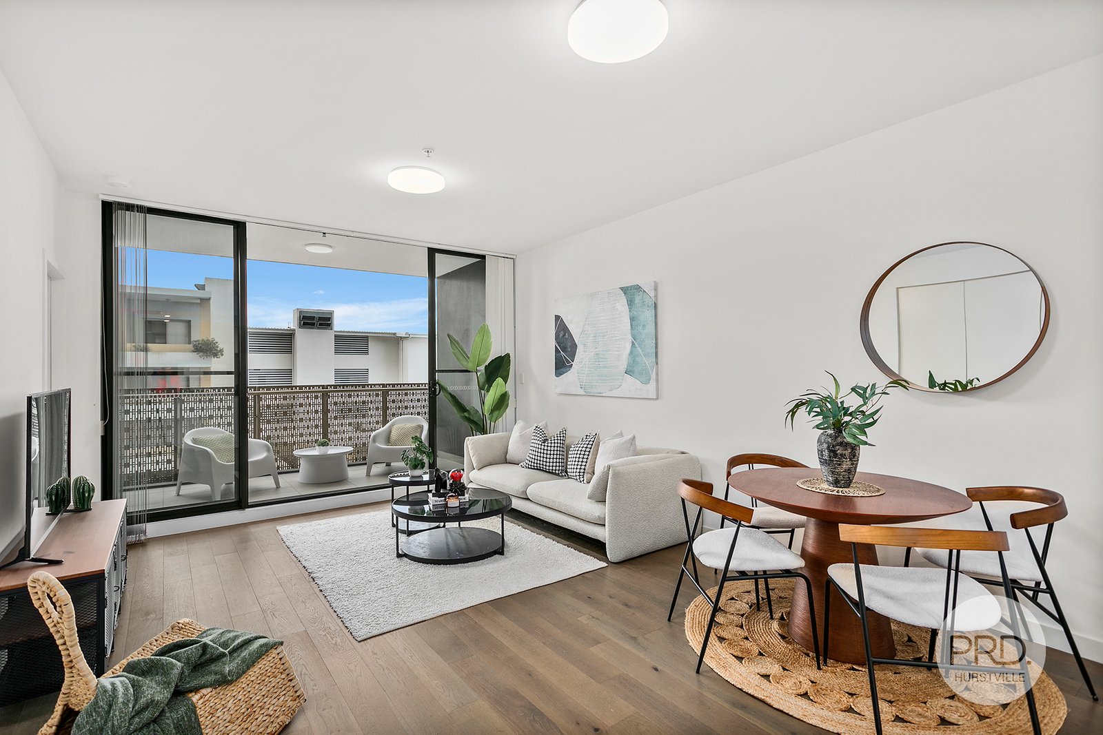 508/21 Treacy Street HURSTVILLE 2