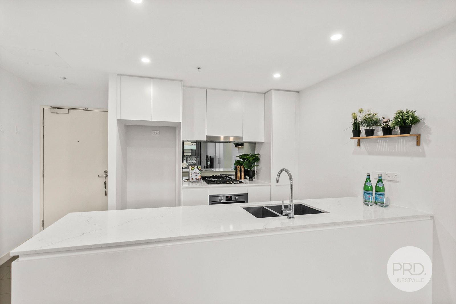 508/21 Treacy Street HURSTVILLE 4