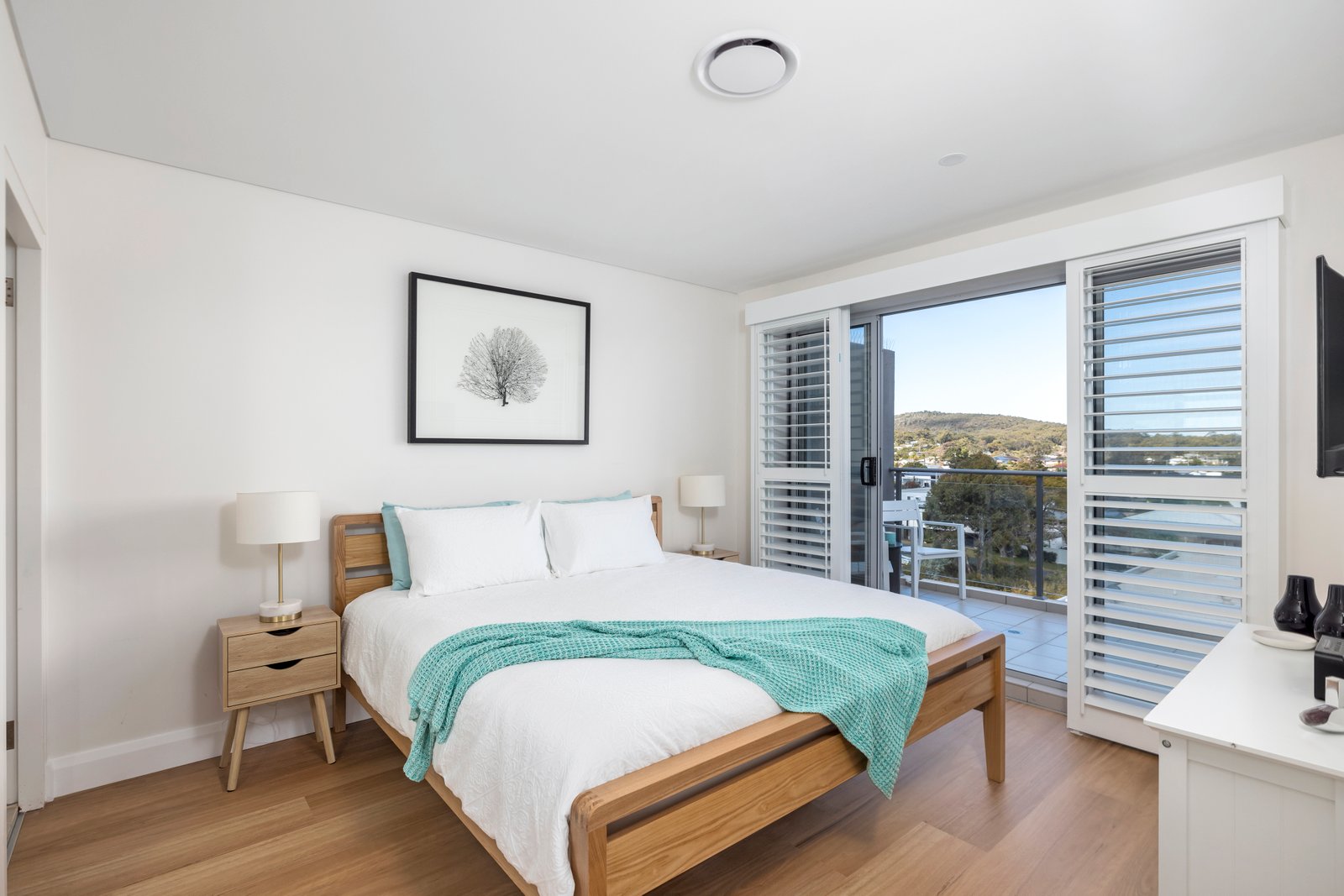 508/6 Bullecourt Street SHOAL BAY 9