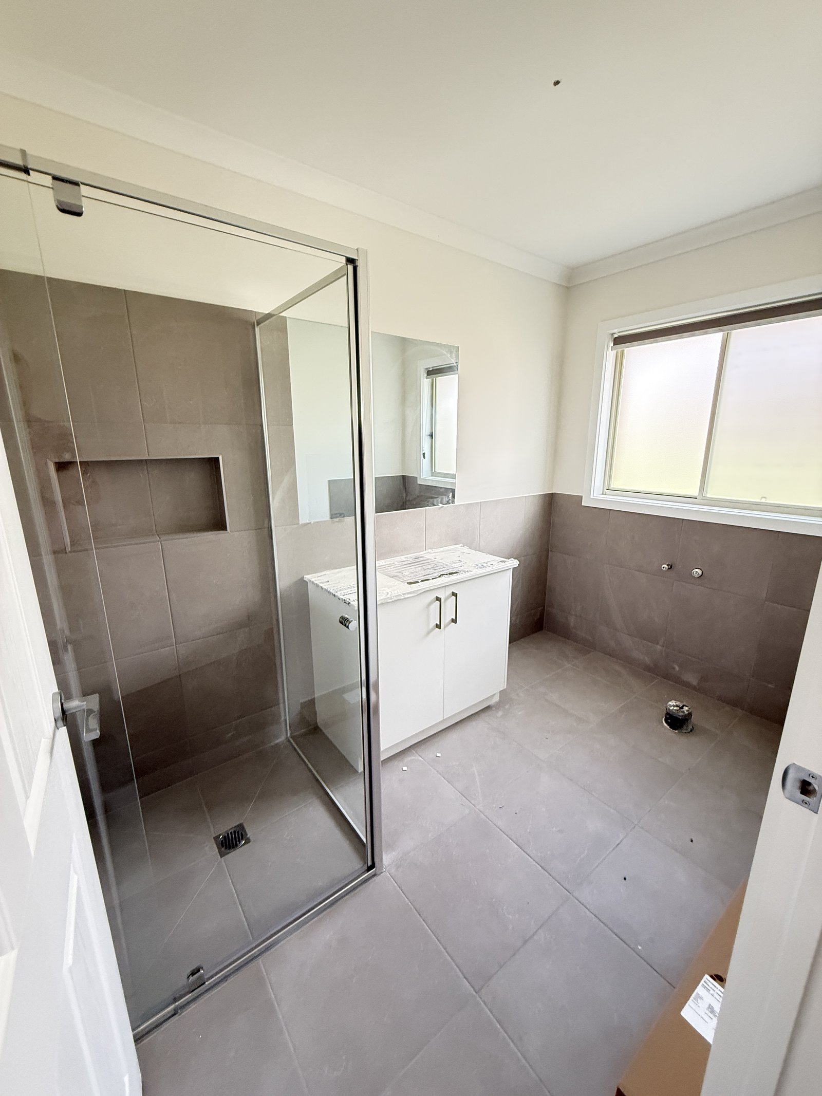 509 Clayton Street CANADIAN 8